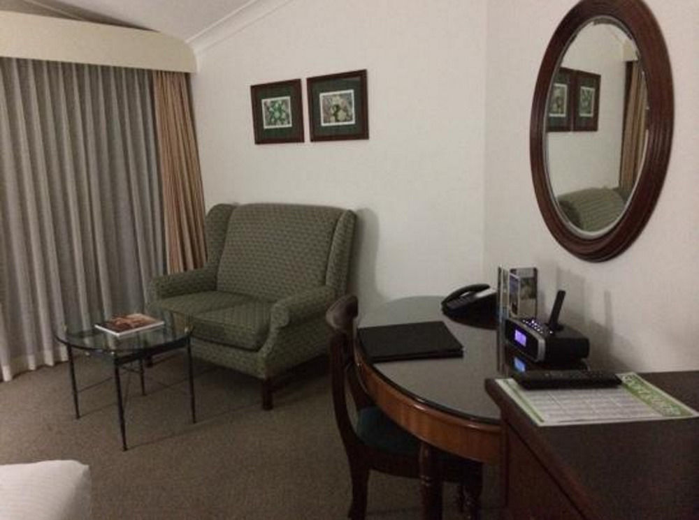 Mercure Hunter Valley Gardens Поколбин Екстериор снимка