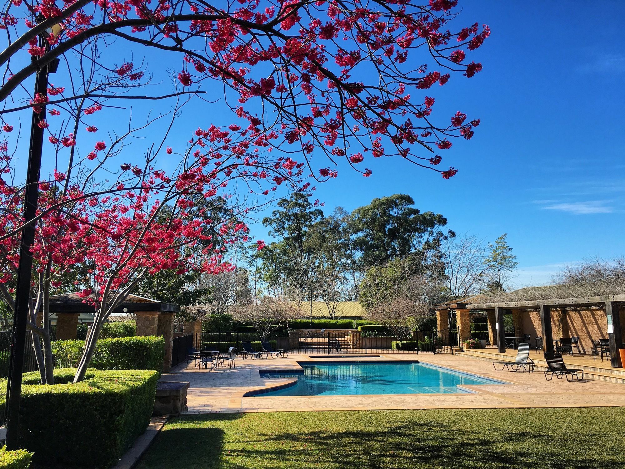 Mercure Hunter Valley Gardens Поколбин Екстериор снимка
